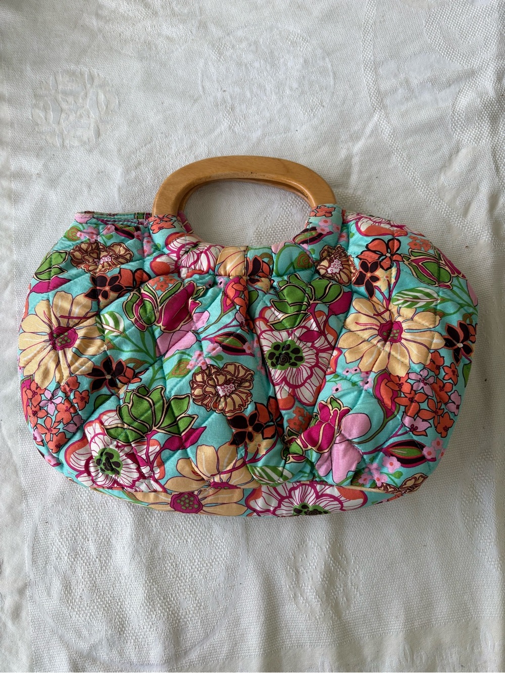Vera Bradley Kelly silk tropical Floral Quilted Wood-Handle handbag